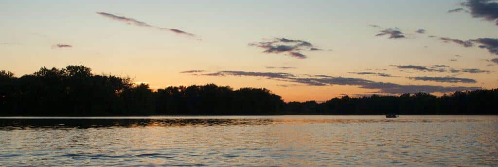 kayak au crépuscule