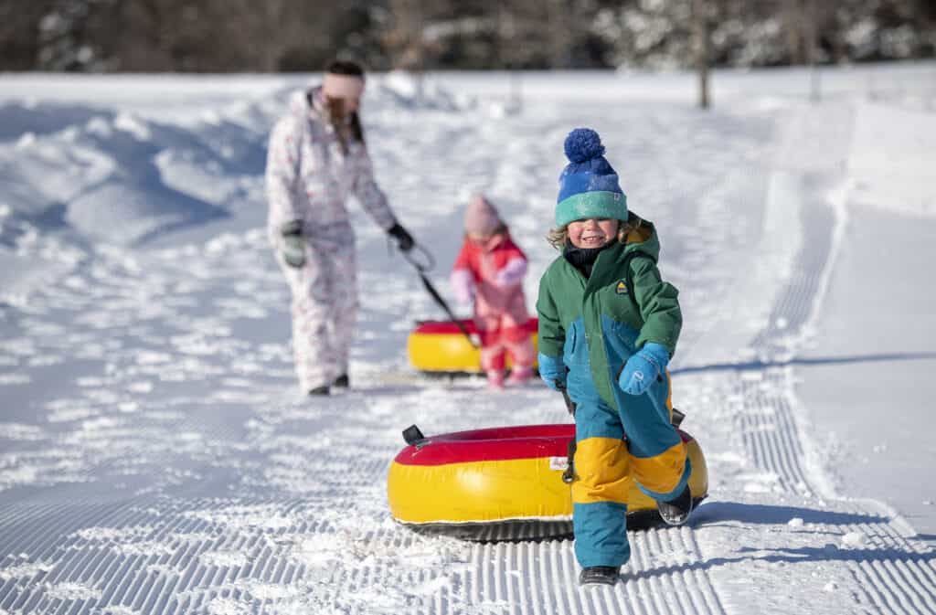 Glissades au Centre de la Nature de Laval