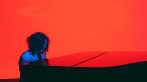 Alexandra Stréliski - Neo-Romance